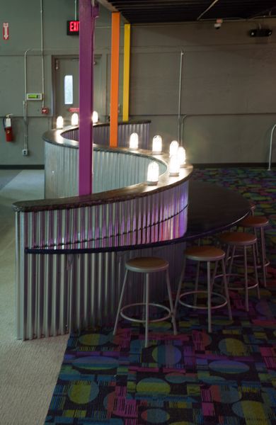 Curving bar 3MileProject Curving Bar.jpg