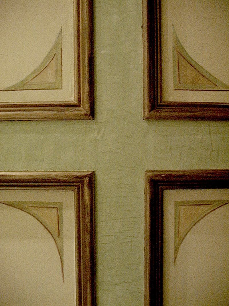 Linen, Plaster and Gold