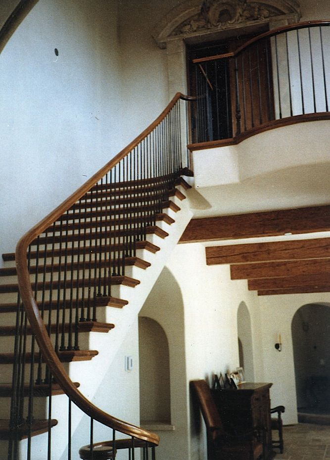 Painted Antique Gold RailingsPacific Palisades, CA