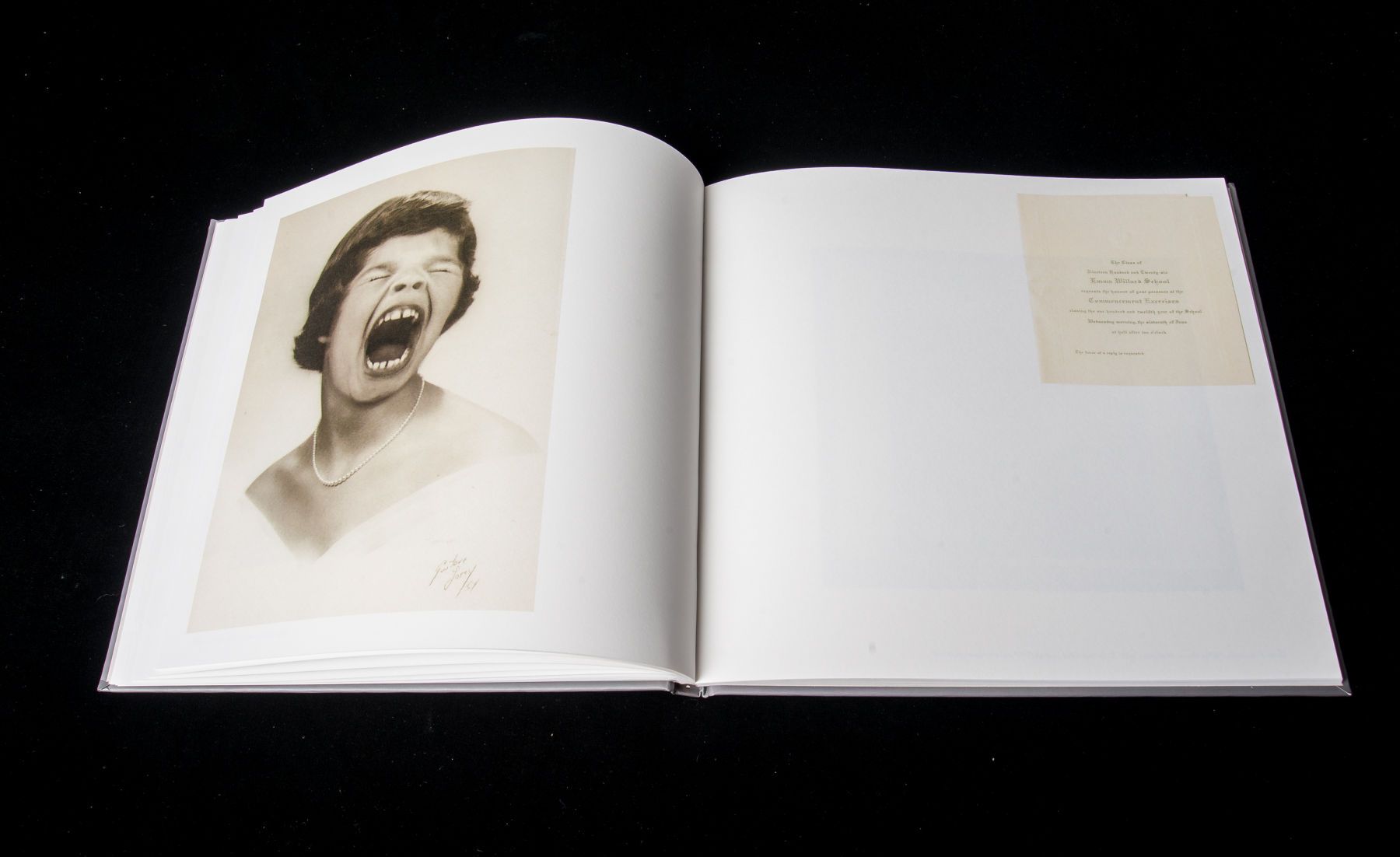 20_0_2218_1books_copy_2015_116.jpg