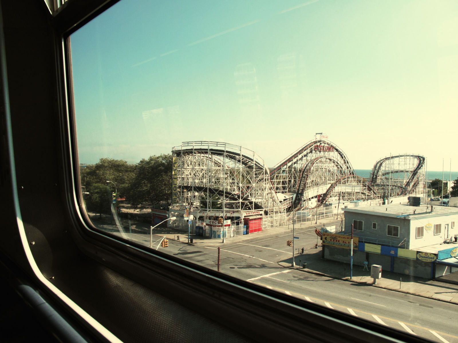 1coney_subway_cyclone_final_211009