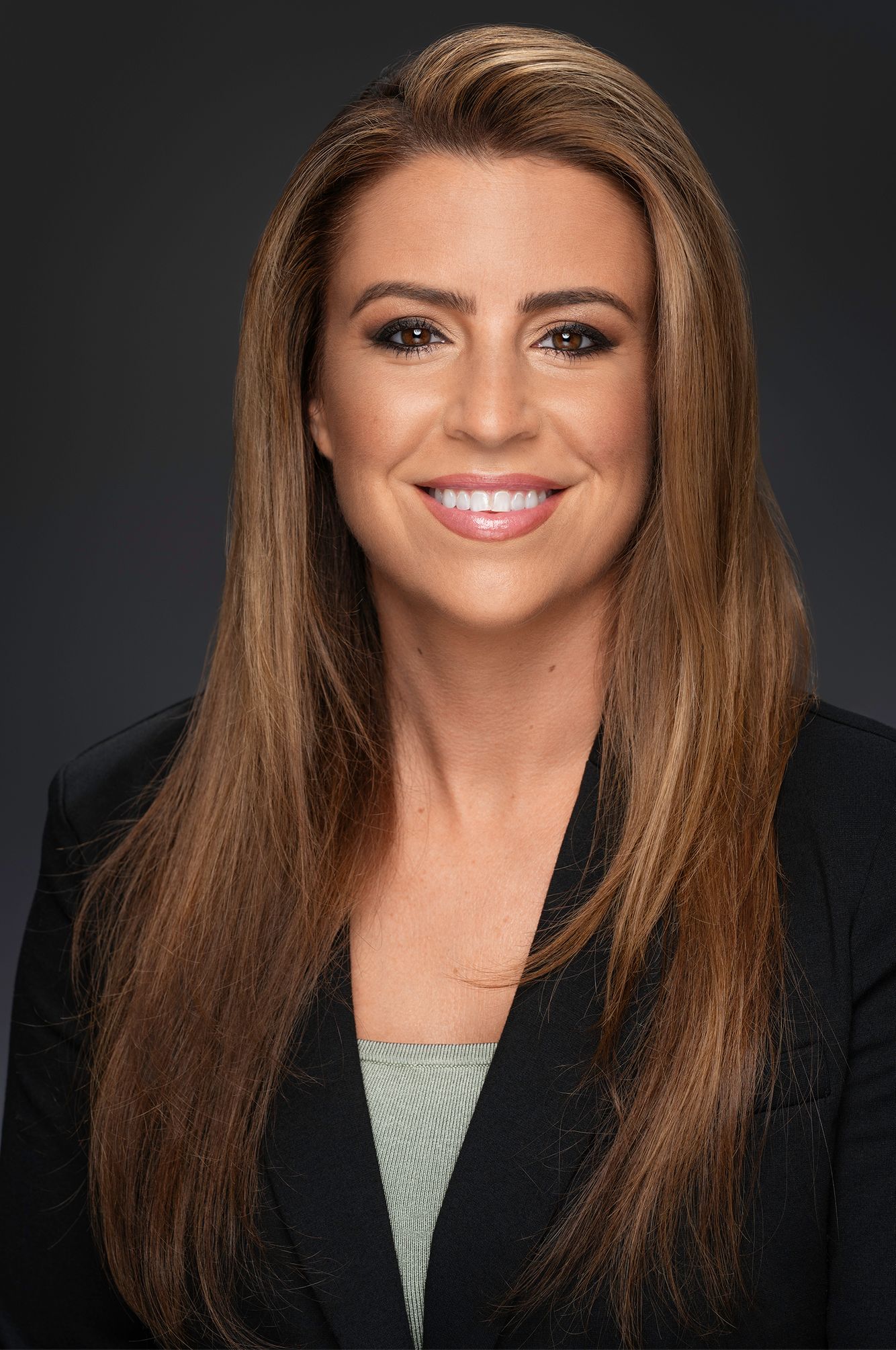 Los Angeles executive headshot photographer, corporate headshots, business headshots, corporate headshots Los Angeles, business headshots Los Angeles, corporate headshots near me, business headshots near me, corporate headshots LA, business headshots LA Executive Headshot in LA