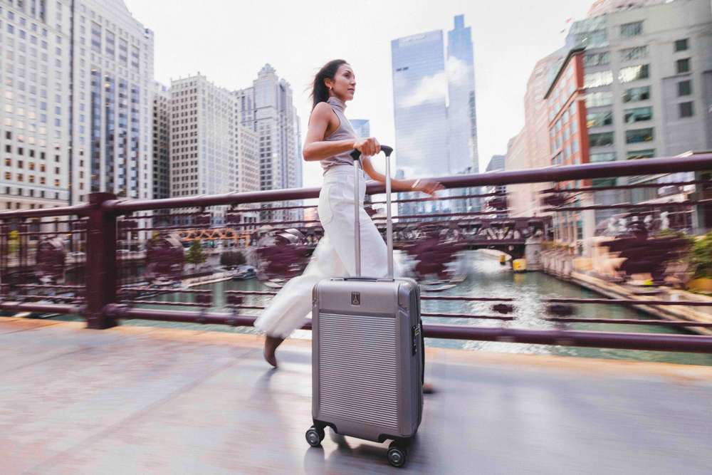 250924_DFK_Manifest_Travelpro_5579.jpg