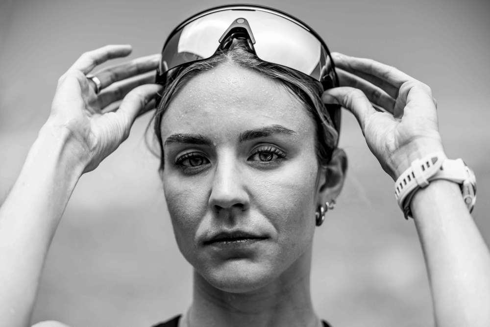 032425_Oakley_Meta_5551.jpg
