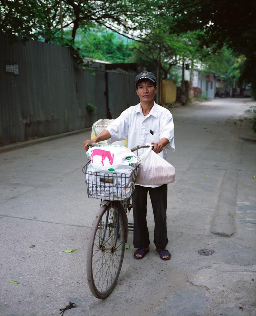 TRAN VAN HUNGBread Vendor2010