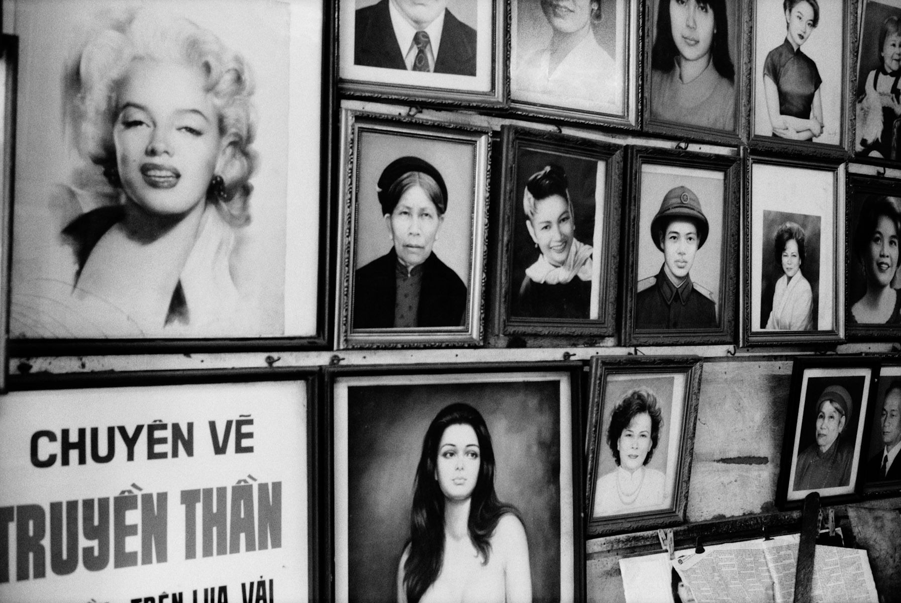 PORTRAIT STUDIOHa Noi2004