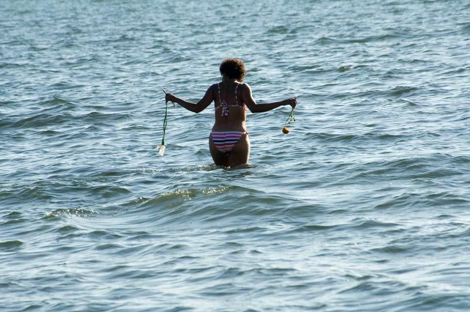 1r12Isaura_Final_BW_Nancys_Pick_Duranteau