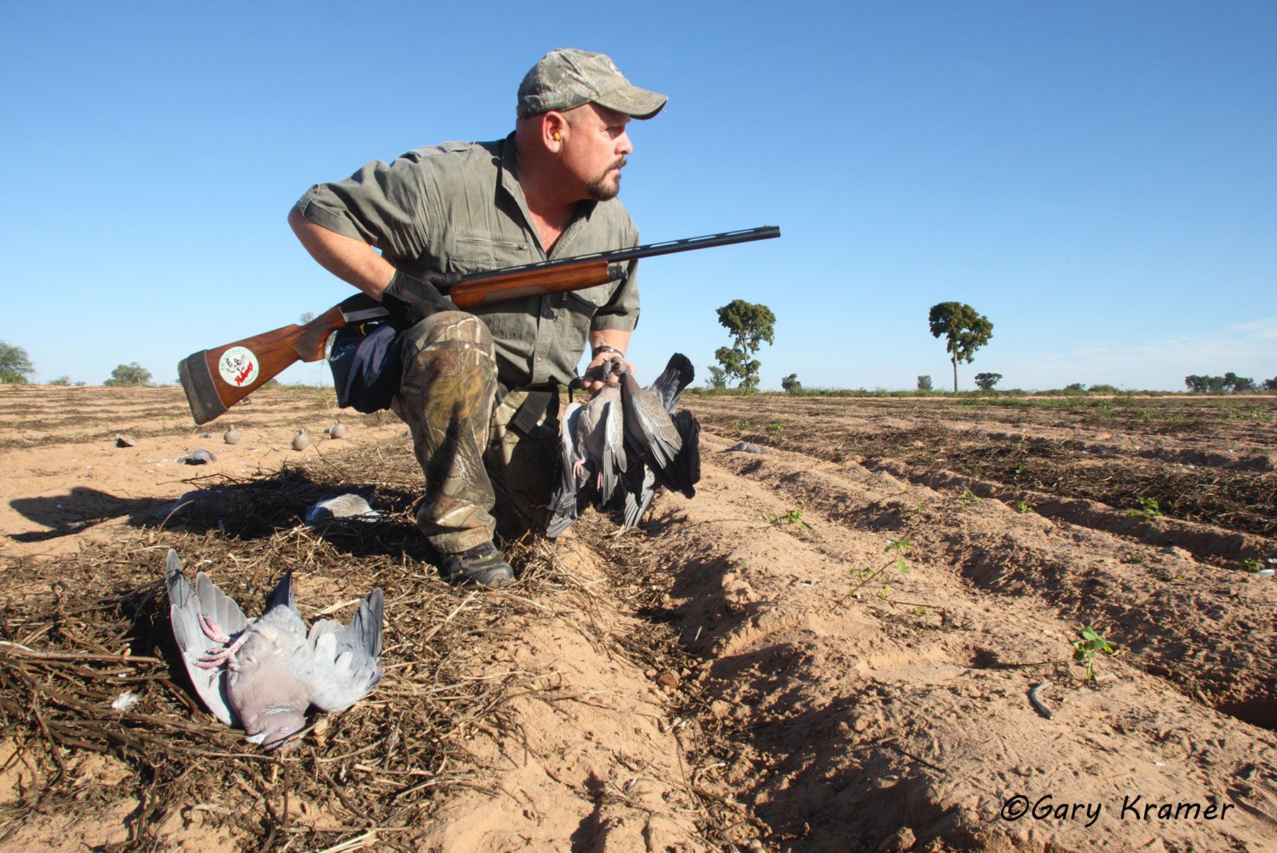 Hunter (Carl Rey) with Pigeons, South America Hunter (Carl Rey) with Pigeons, Paraguay - SHhp#003d