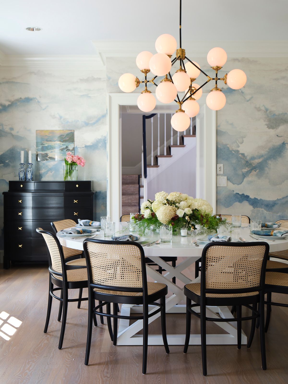 3 - Amanda Zorumski Design Cape Cod dining room.jpg