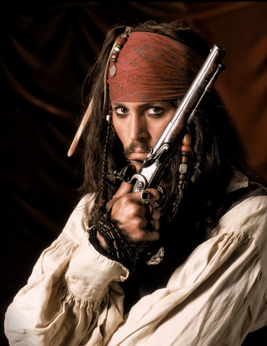 JOHNNY DEPP • PIRATES OF THE CARIBBEAN • THE CURSE OF THE BLACK PEARL