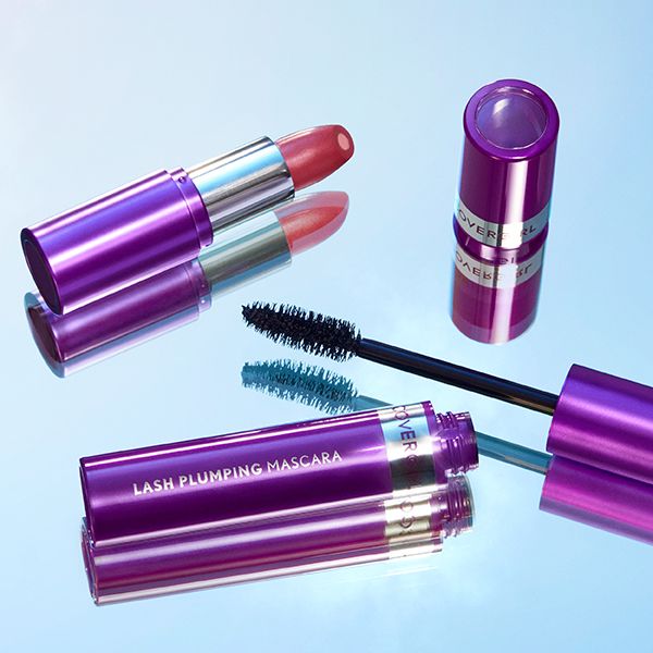 220413_CG_IC_MOISTURERENEW_CORE LIPSTICK_LASHPLUMPINGMASCARA_crop..jpg