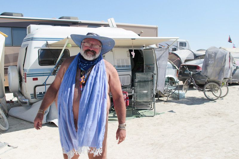1Burning_Man_3_120_M.jpg