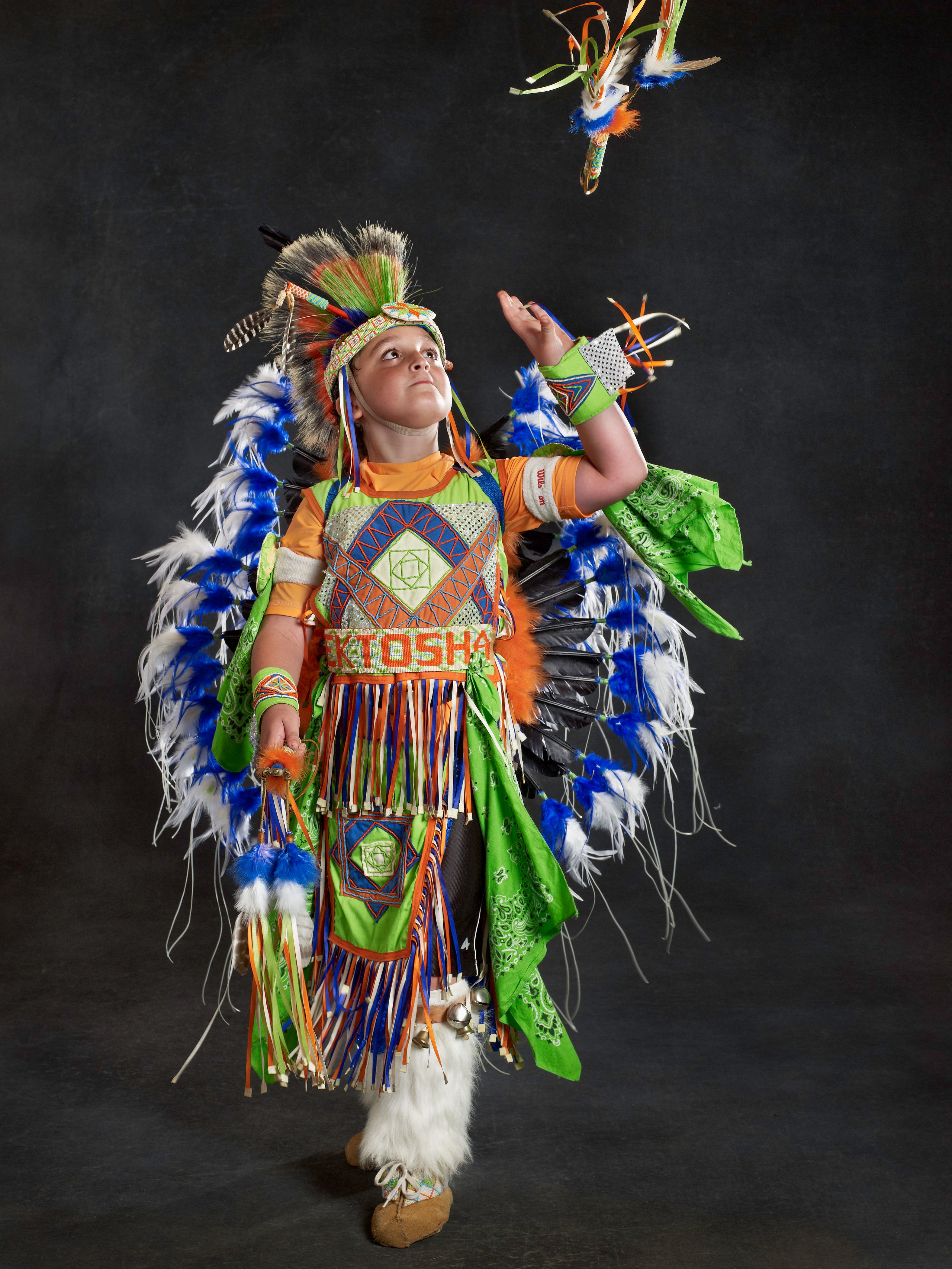 2015-09-05_Spence_Logan 42085 behance.jpg