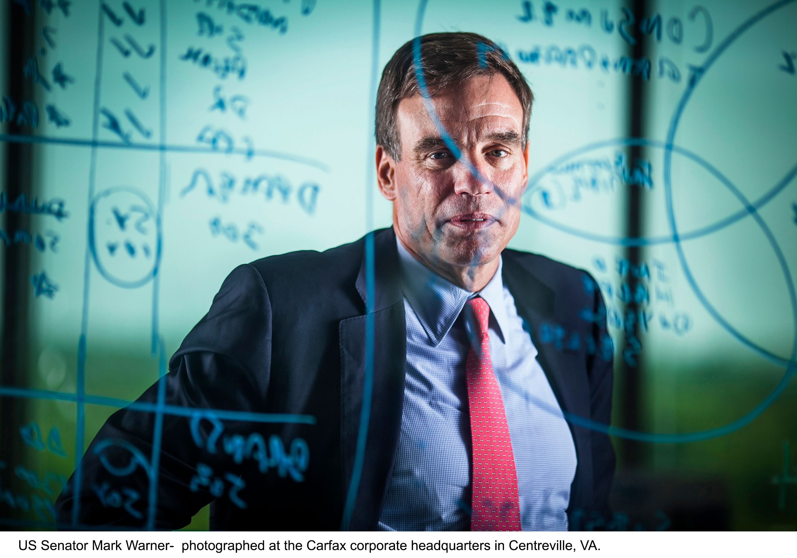 27-  611-  Mark Warner.jpg