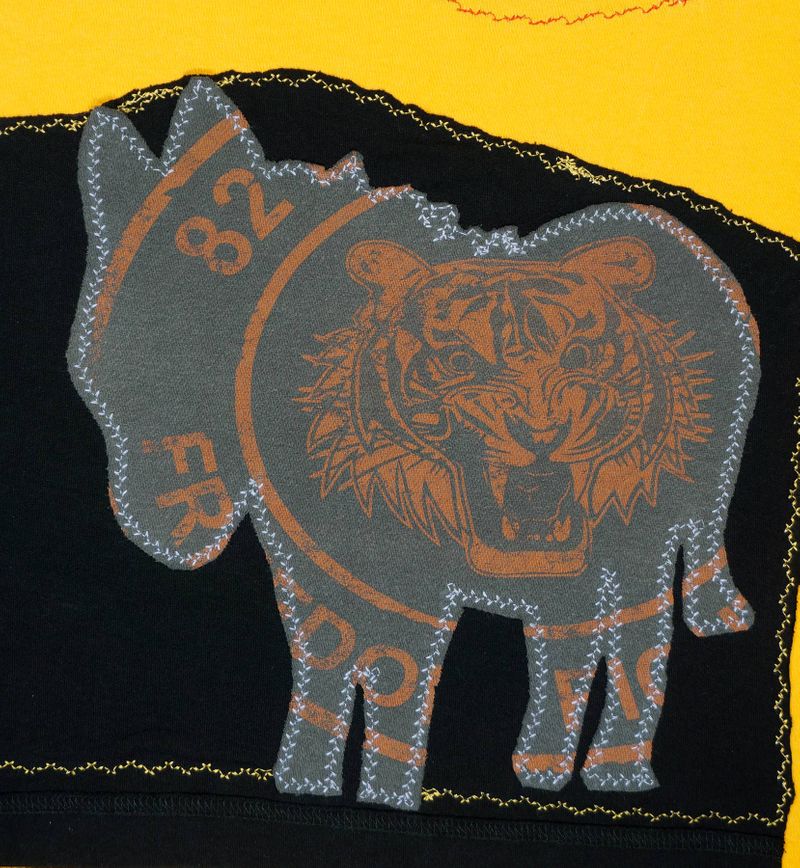 Ass detail_yellow_w.jpg