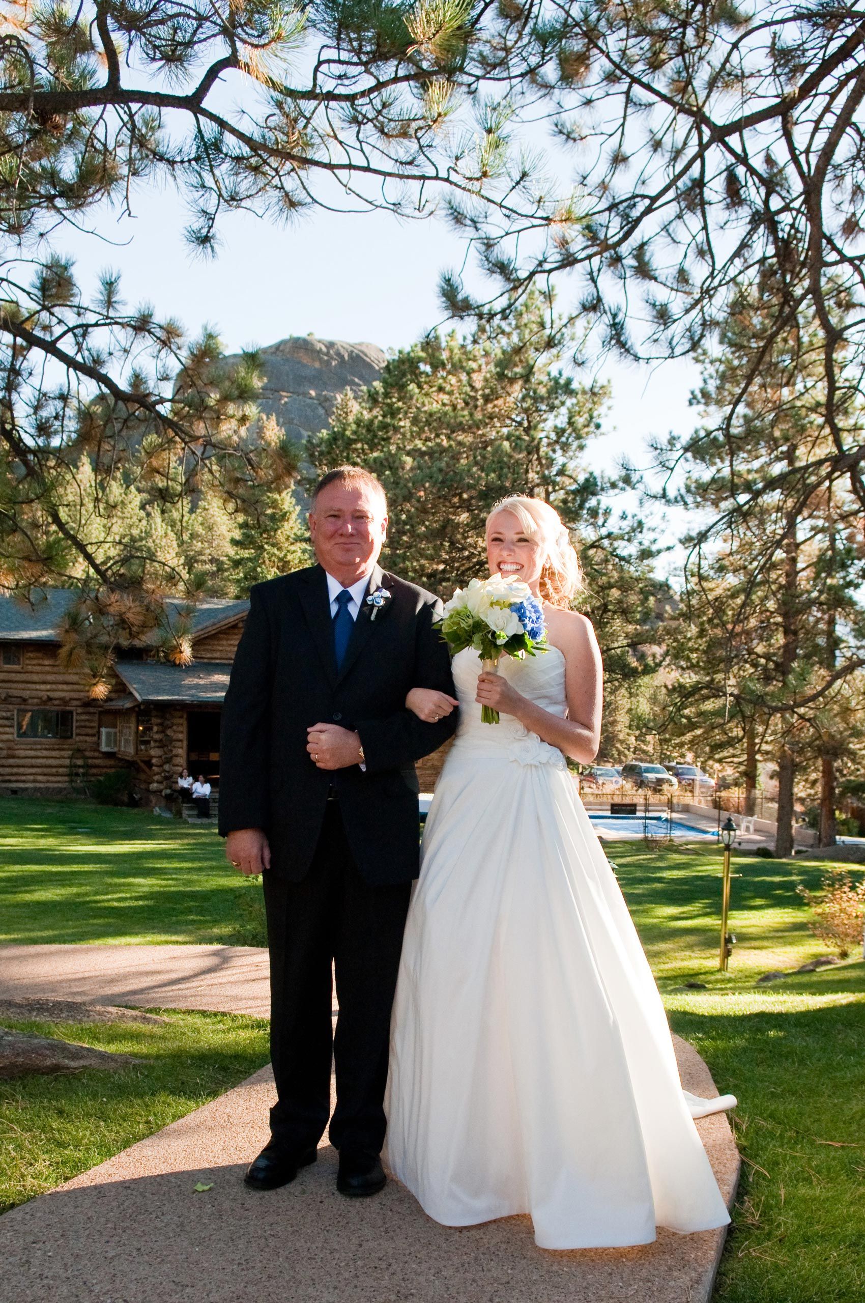 010_Estes_Park_wedding.jpg