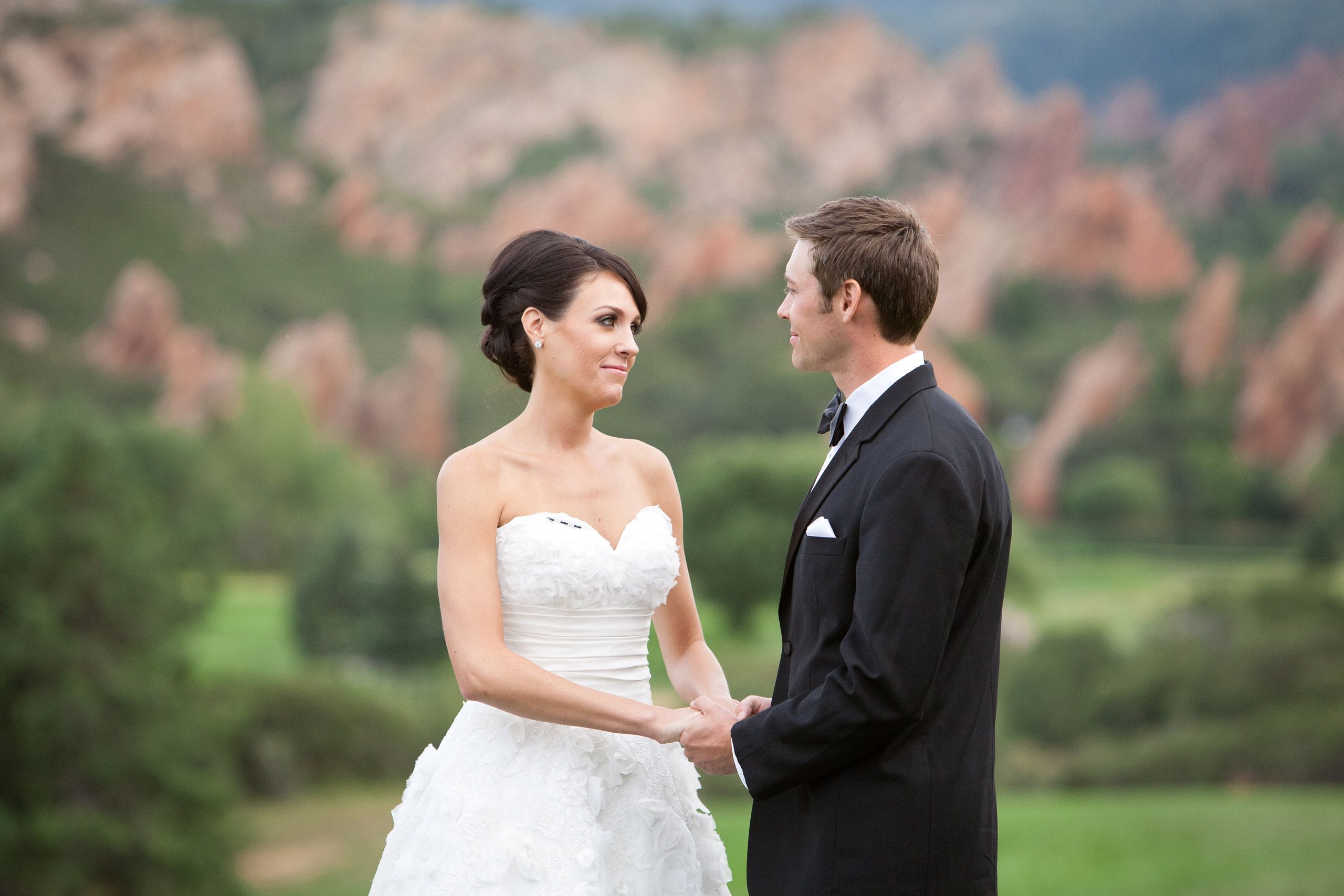 038_Arrowhead_Golf_Course_wedding.jpg