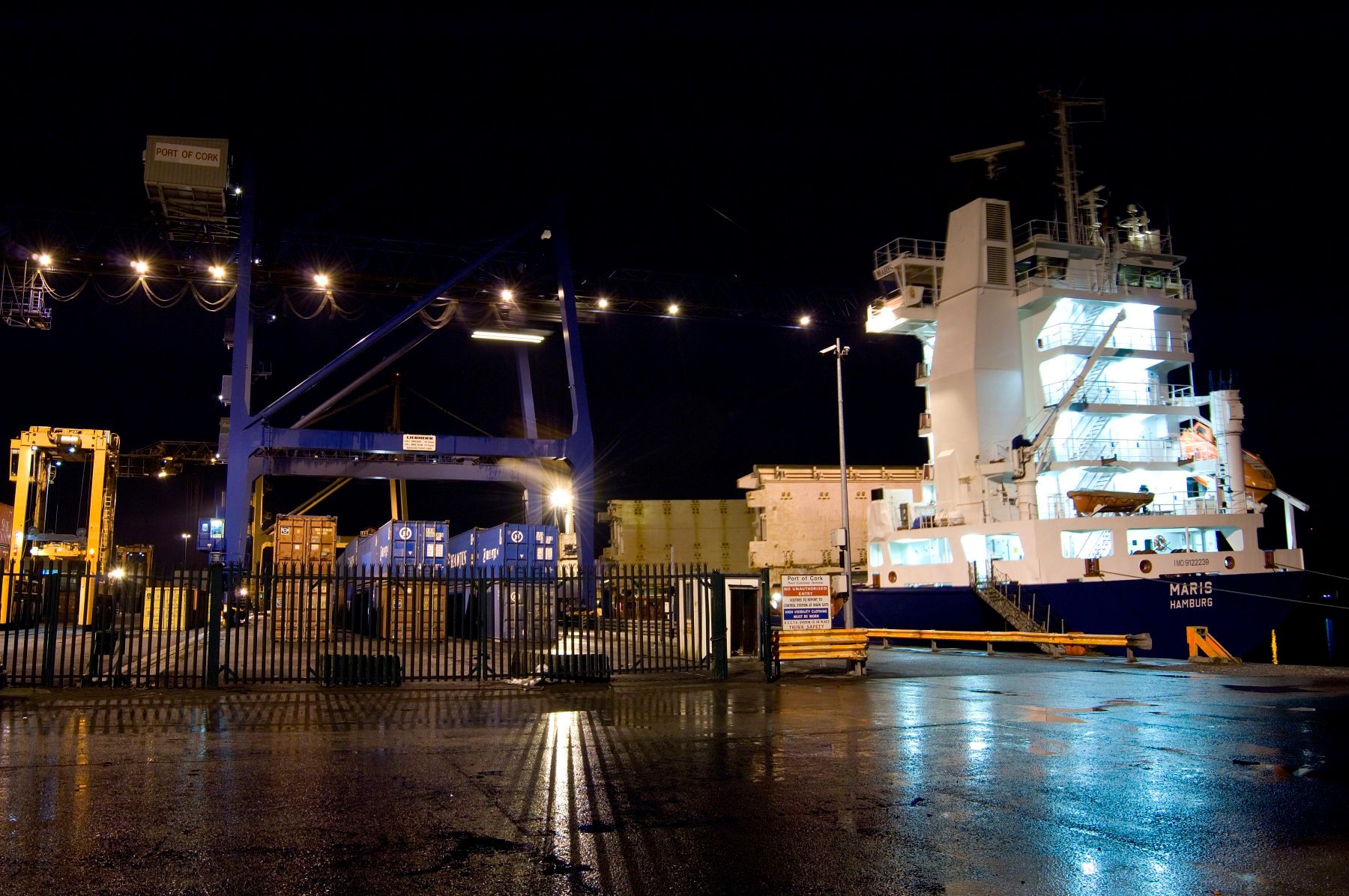 1tivoli_container_port_2.jpg