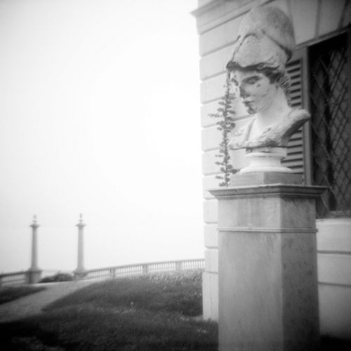 Bust, Bellagio