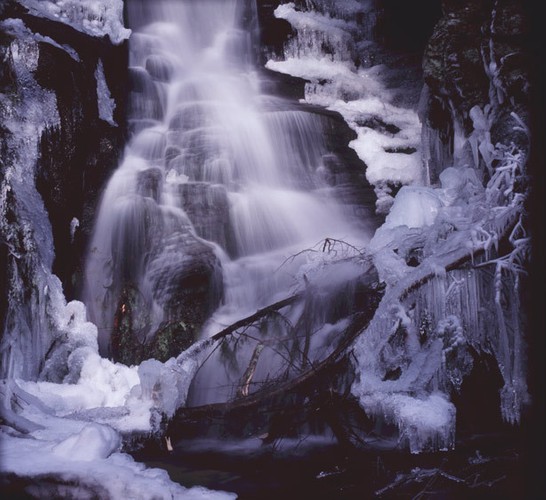 1iceandwaterfall_1.jpg