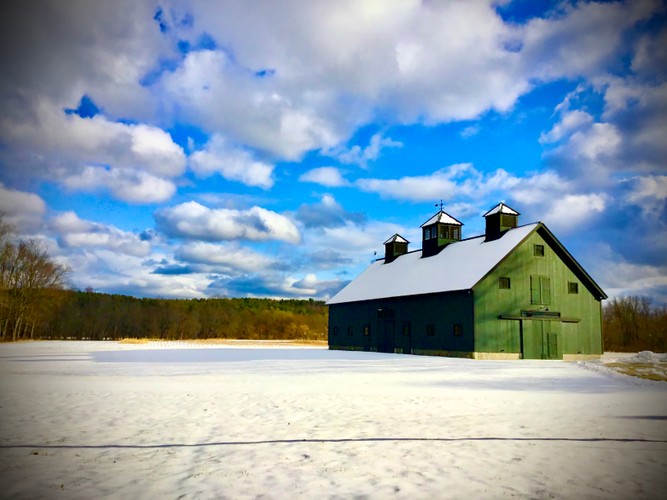 January 19 2020 Winter Barn along Housitanic River.JPG