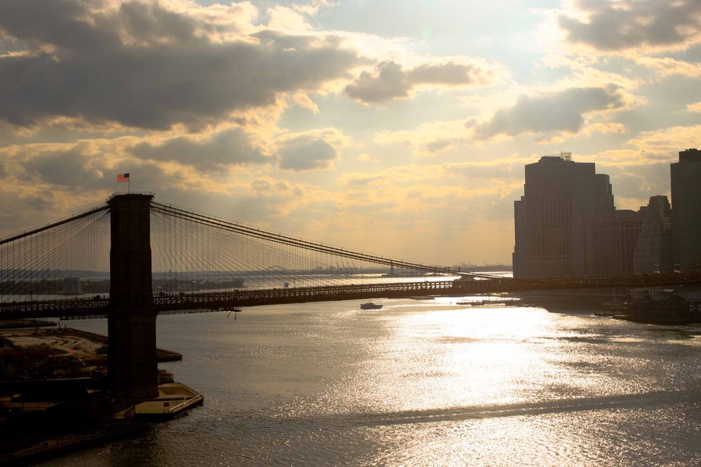 Brooklyn Bridge from Manhattan Bridge 2.jpg