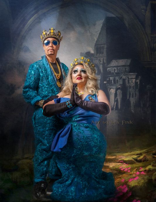 Grand Duke 44 of San Francisco, the Chillin’ Grillin’ Reluctant Duke, Madd-Dogg 20/20 & Grand Duchess 45 of San Francisco, The Lady of the Bodacious Latkes, Miss Shugana. Court of the Sacred Golden Beavers. Art By Ben Fink. Miss Shugana and Madd-Dogg