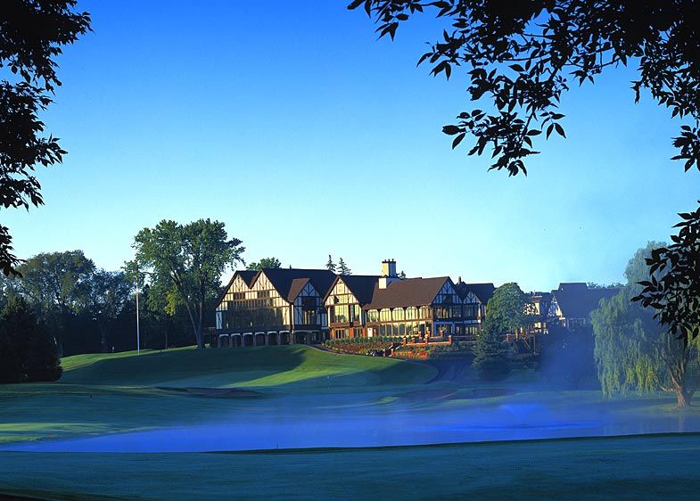 ©Dick Durrance II 2007Minneapolis, MN Club House at Interlachen
