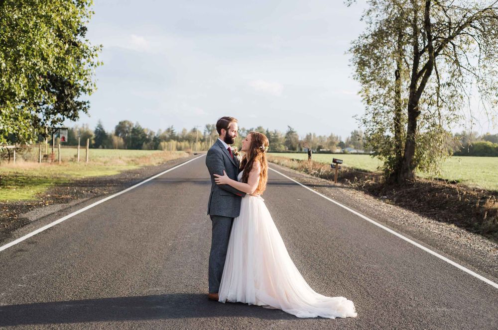 Oregon farm wedding