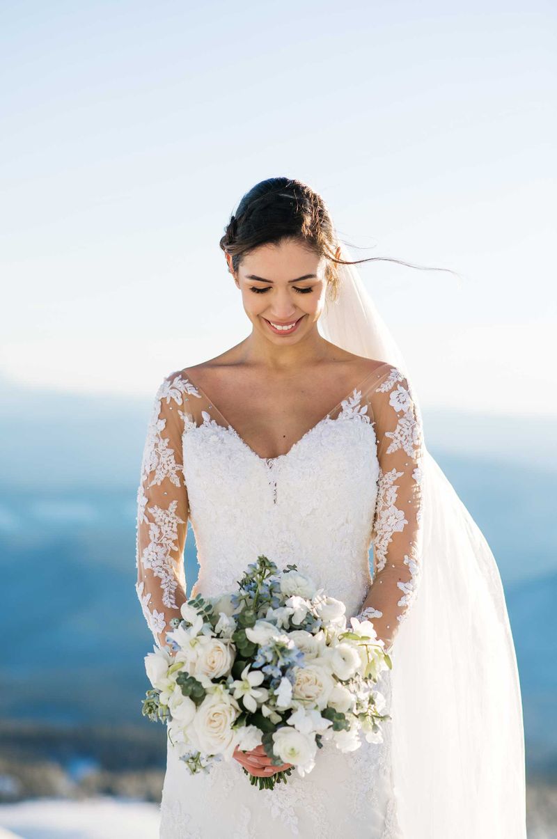 Winter wedding at Silcox Hut