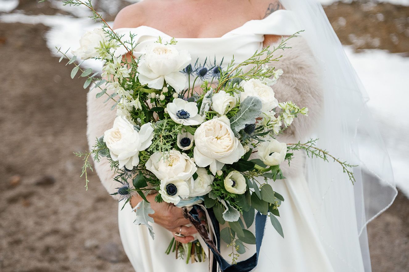 Winter wedding bridal bouquet