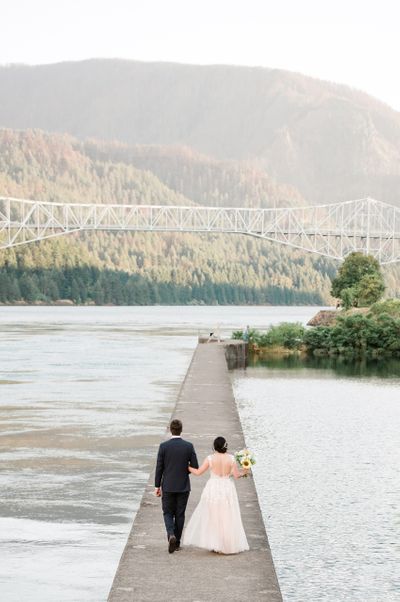 Columbia River Gorge wedding
