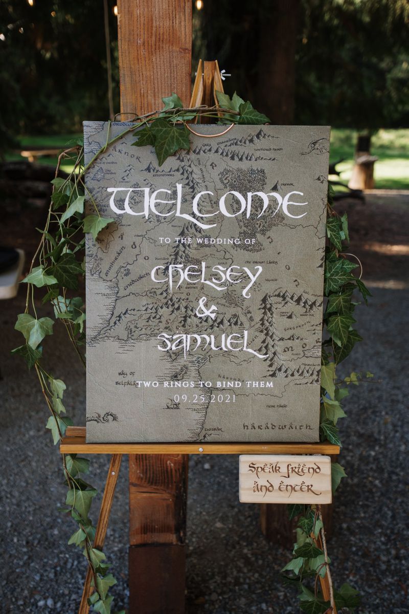 Lord-of-the-Rings-wedding - Danielle Peterson Photography