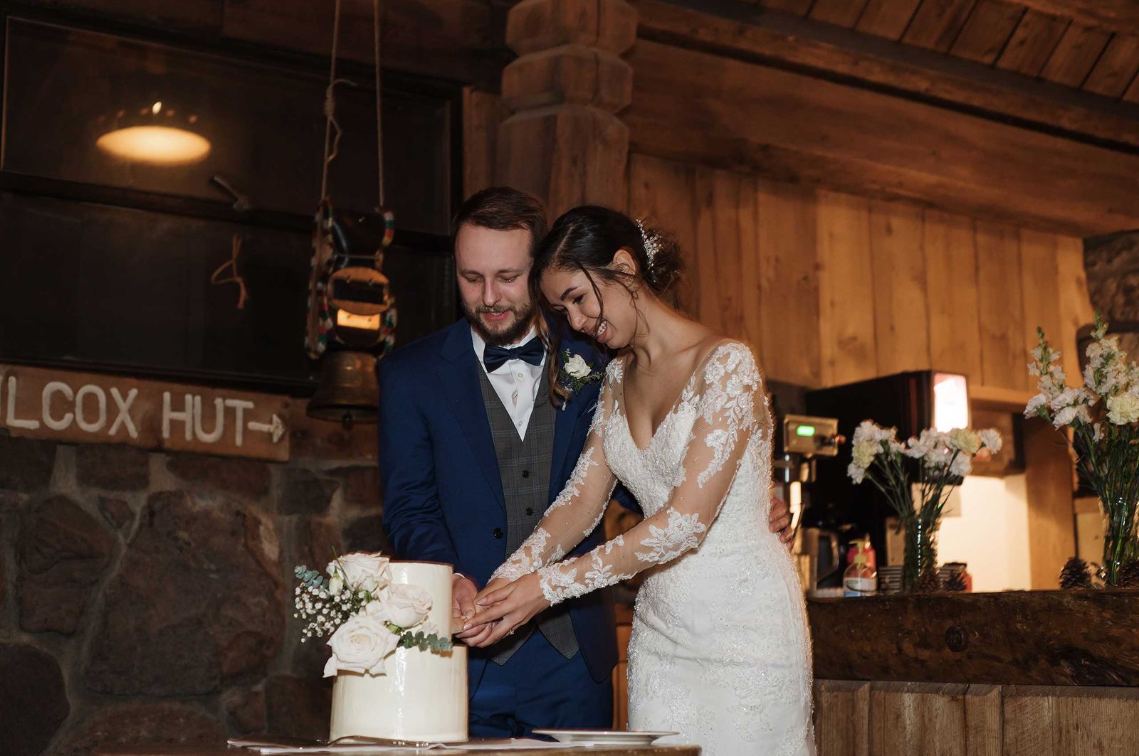 Silcox-Hut-wedding-reception-cakecutting.jpg