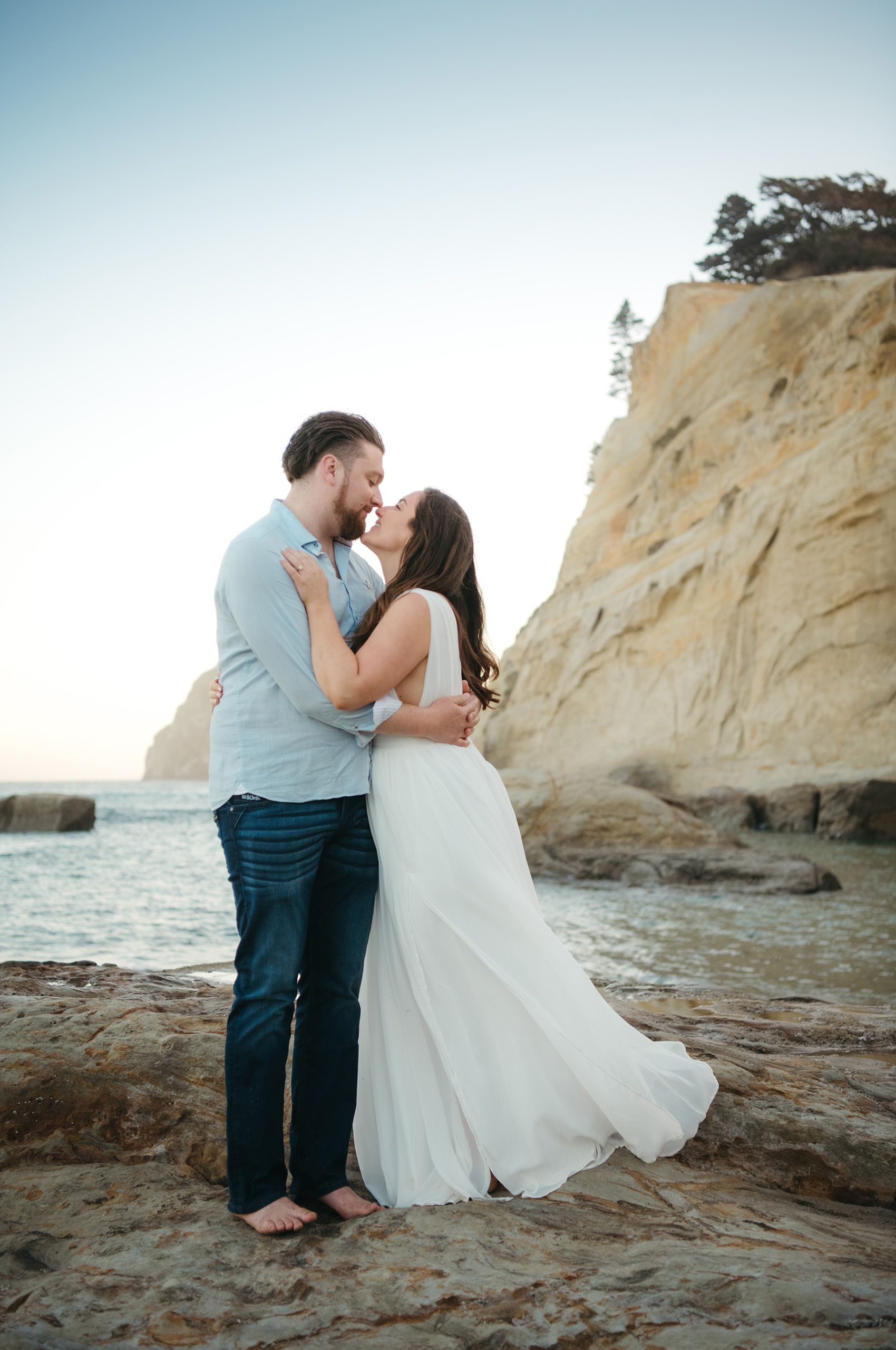 Cape Kiwanda engagement photos