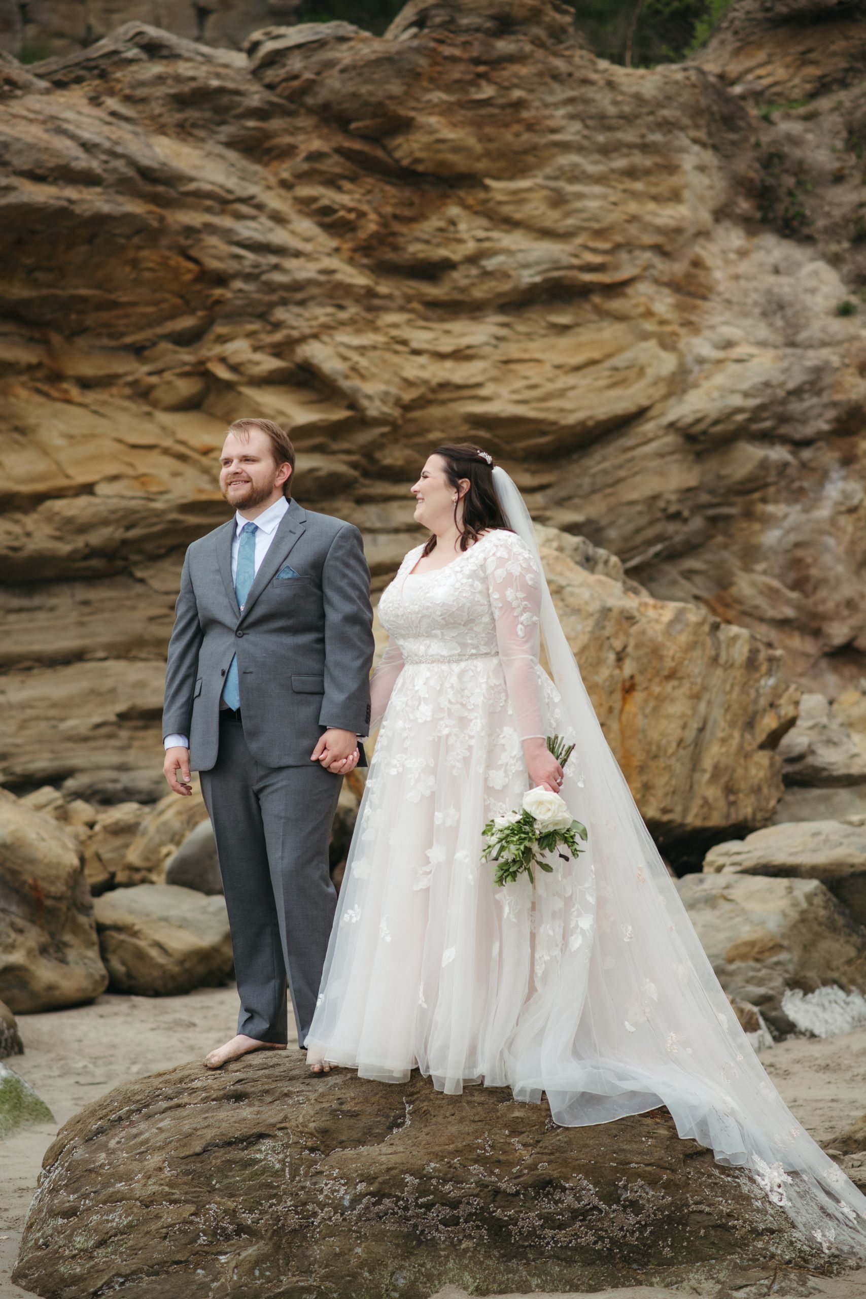 Oregon Coast bridal session at Otter Rock