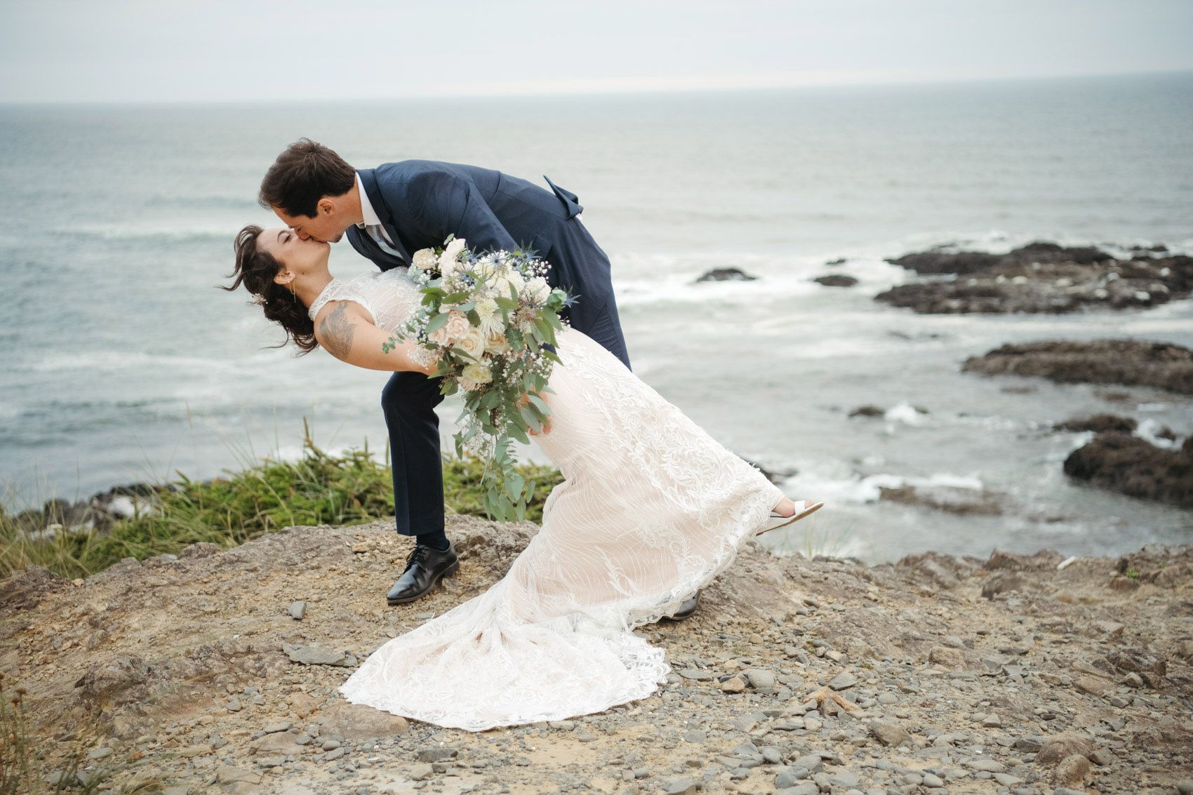 Oregon Coast wedding photos