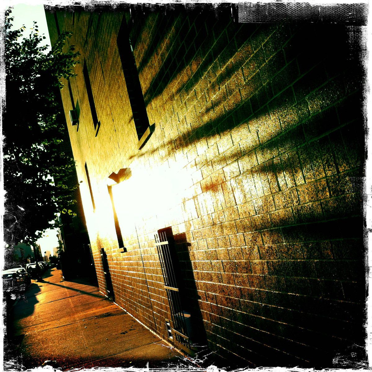 1sunset_on_the_wall