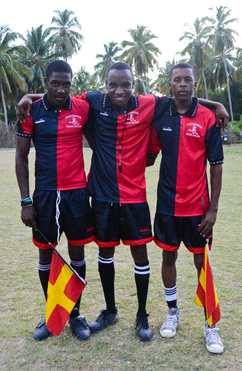 1ile_a_vache_soccer_haiti_14