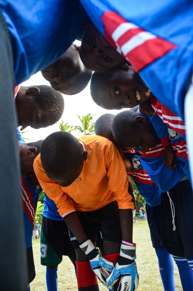 1ile_a_vache_soccer_haiti_21