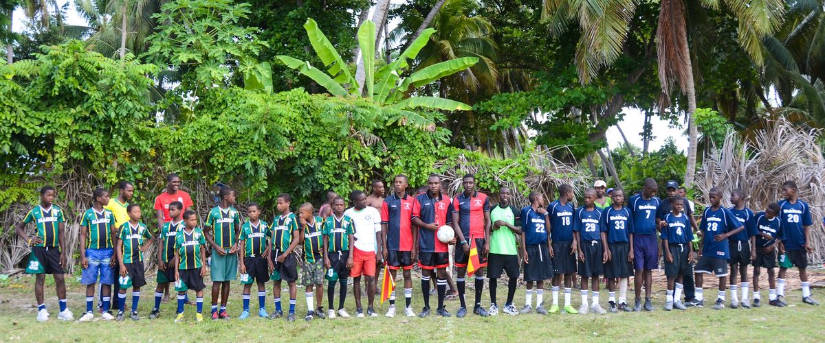 1ile_a_vache_soccer_haiti_15