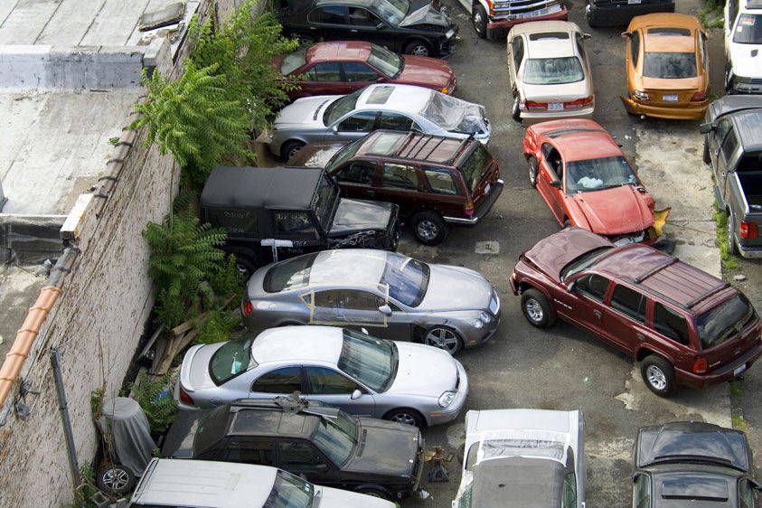 Auto shop car lot .