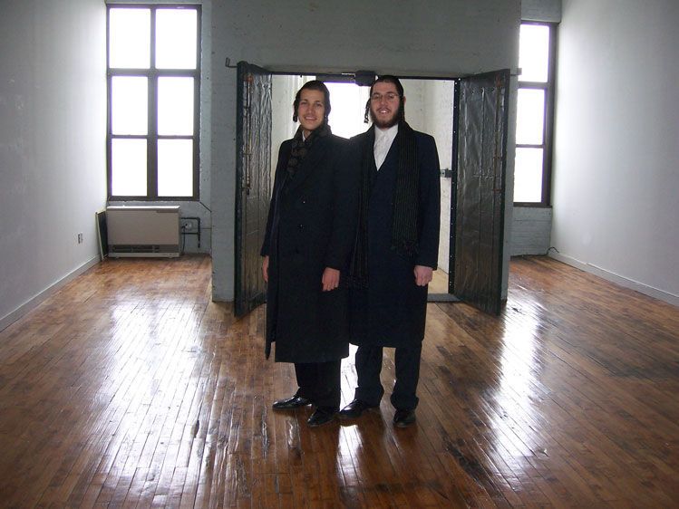 Brokers for the building