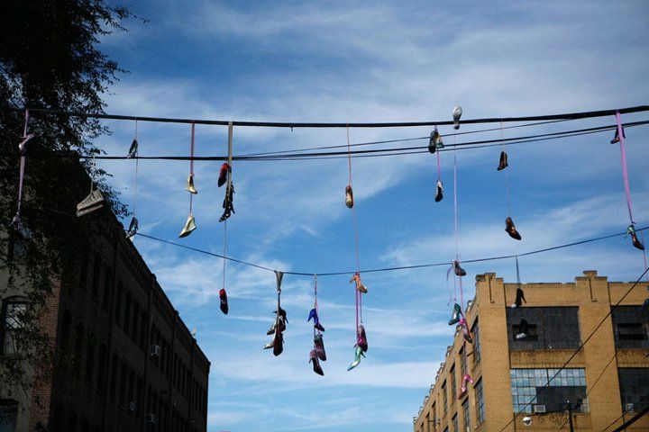 1r148477_460596415781_4994719_n