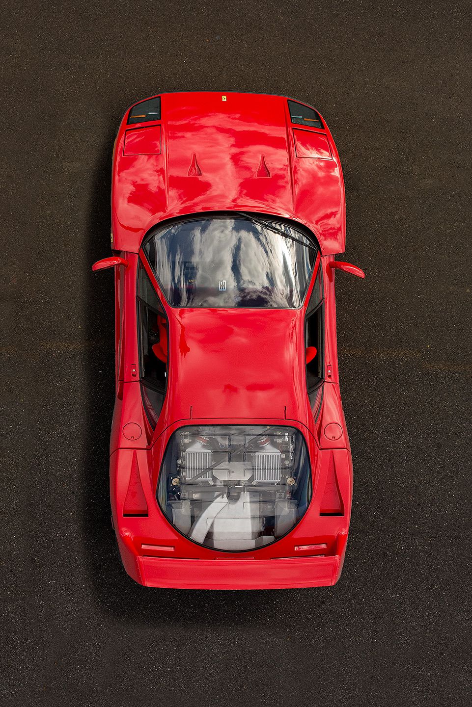 F40-Ferrari284-overhead.jpg