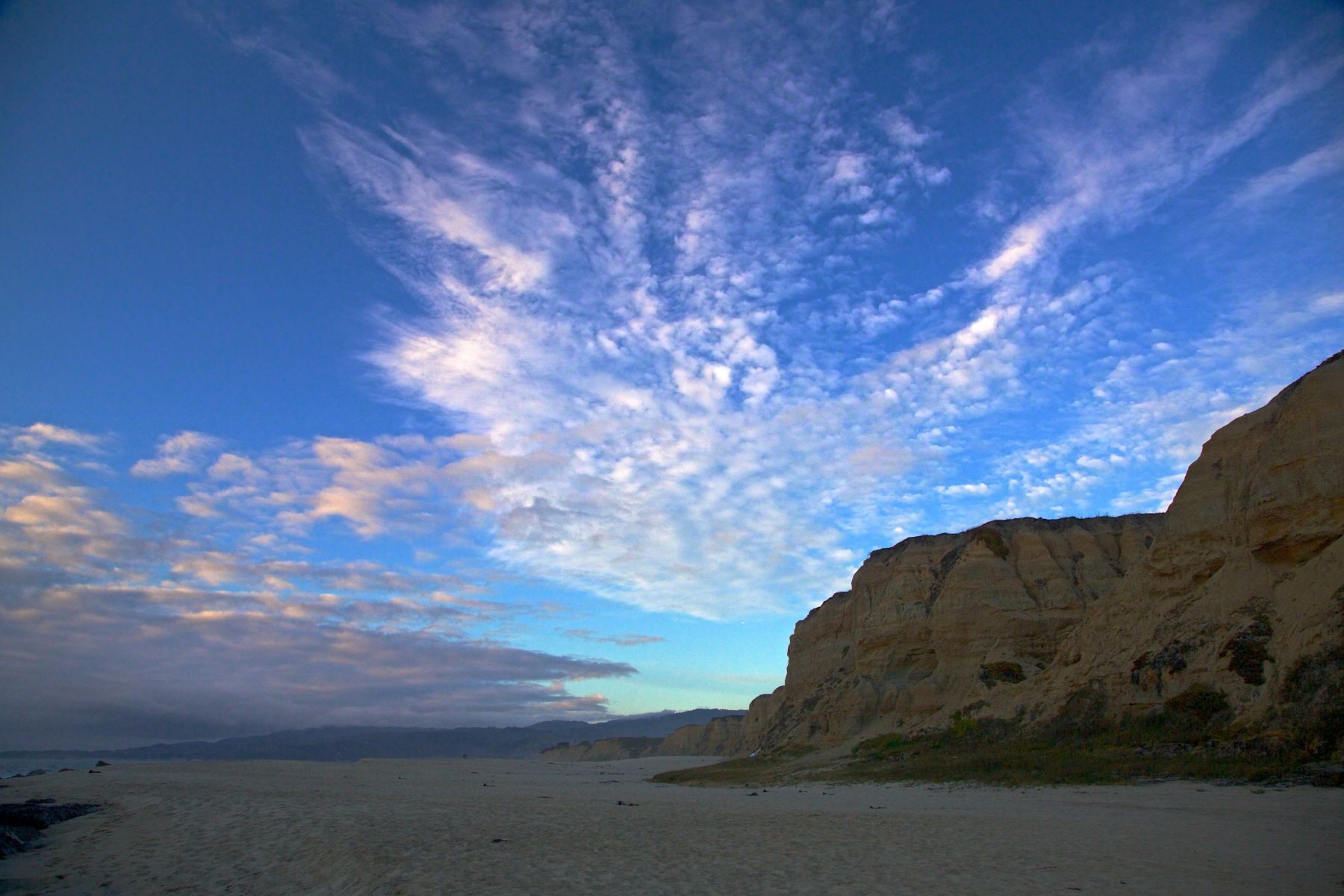 1entranced_series10_1126