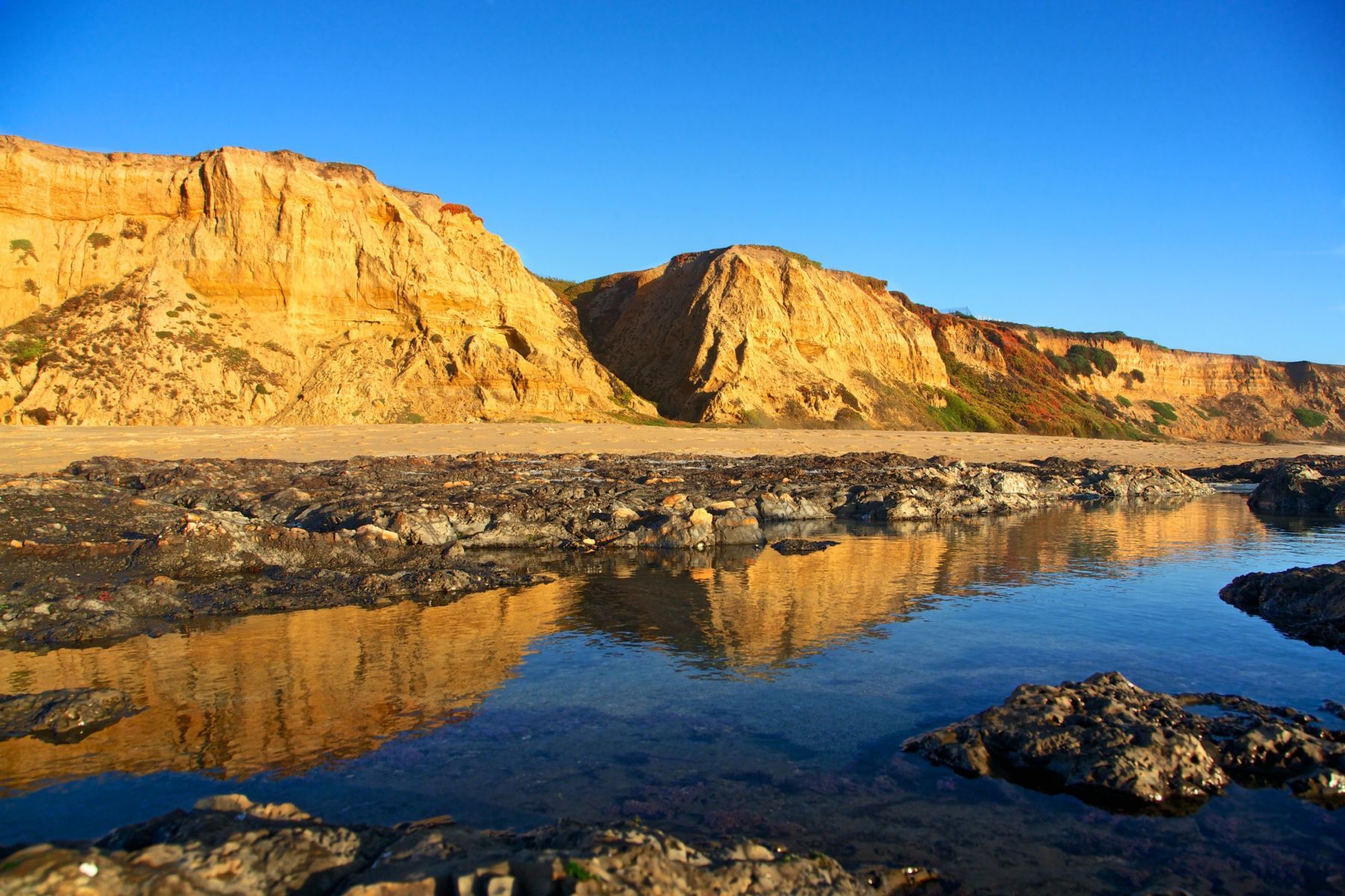 1life_on_the_coast_series7_1_1111