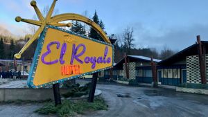 14- Exterior Motel- Location (4).jpg