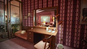 17- Honeymoon Suite (11).jpg