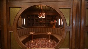 7- Confessional (3).jpg